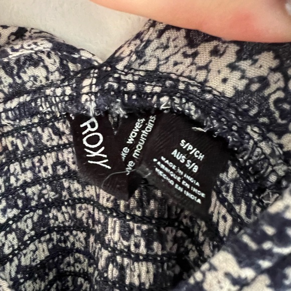 Roxy - Seaside Skip Midi Dress - Small - Picture 4 of 7